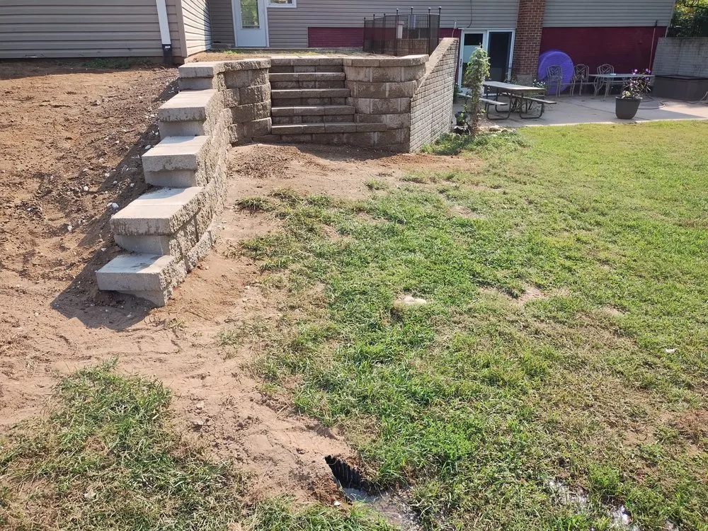 Expert yard cleanup service near you in Peoria, IL by Exclusive landscaping.inc