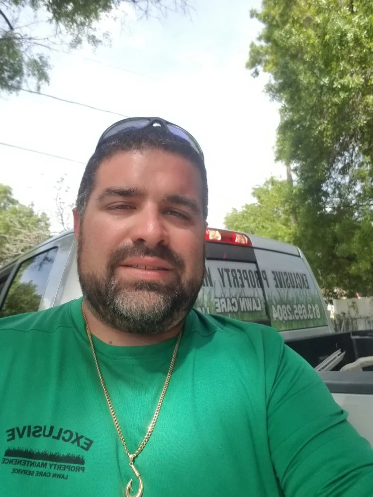 Expert yard cleanup service experts serving Tampa, FL - Exclusive Property Maintenance