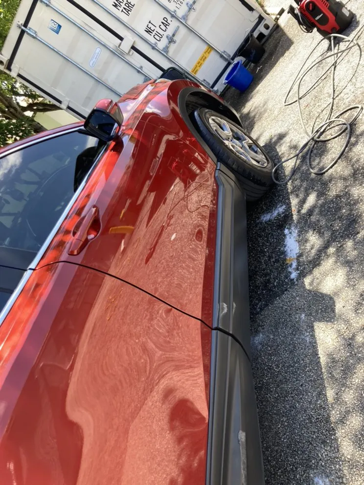 Custom lawn care service experts serving Pompano Beach, FL - Exclusive Services