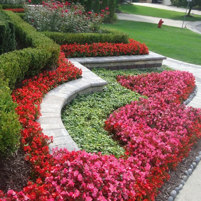 Reliable yard maintenance in Northville, MI by Executive Landscape