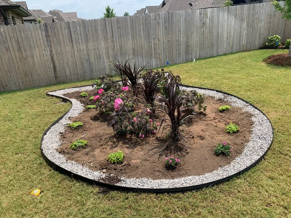 Top-rated lawn mowing service in Claremore, OK - Executive Lawn Care