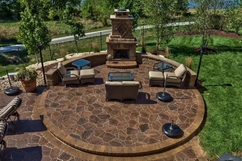 Reliable outdoor landscaping experts serving Bennington, NE - Executive Outdoor Living