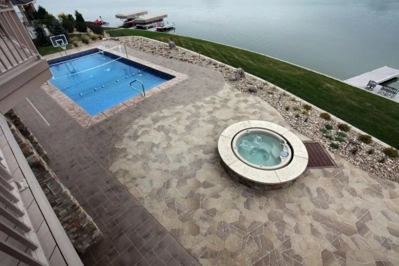 Top-rated residential landscaping experts serving Bennington, NE - Executive Outdoor Living