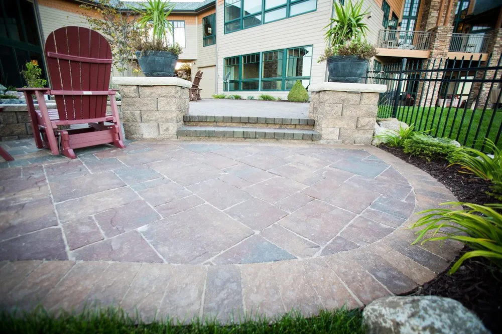 Affordable lawn care service in Bennington, NE by Executive Outdoor Living