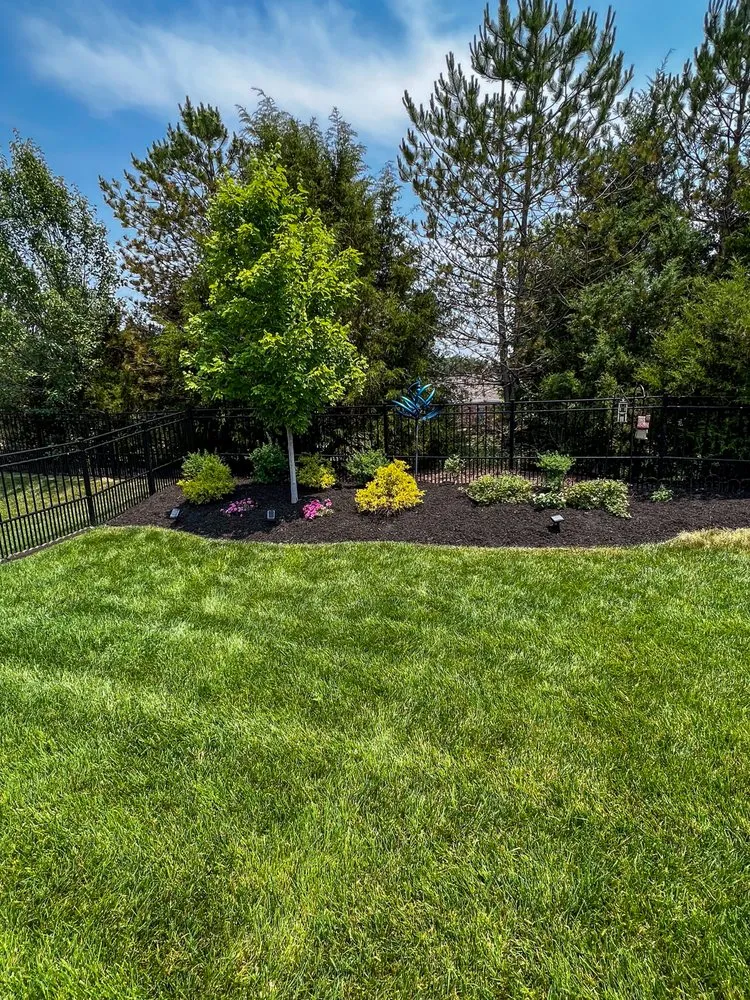 Local landscape installation experts serving Winfield, MO - Executive YardScapes Lawn & Landscape Solutions