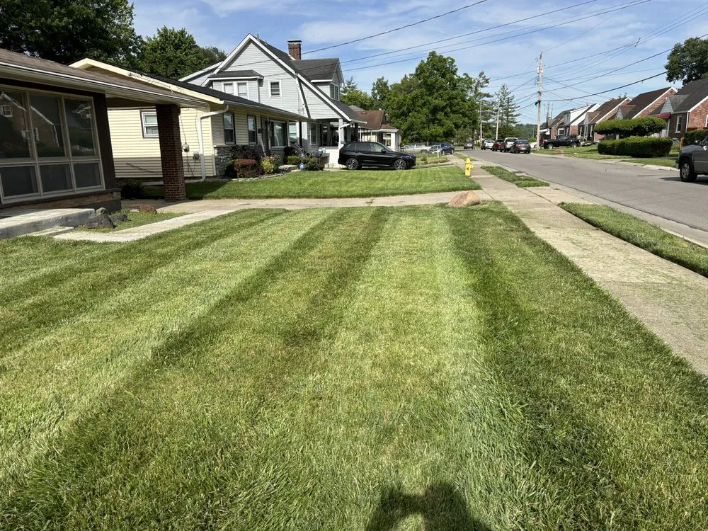 Affordable yard maintenance in Cincinnati, OH by Exotic Kutz Lawn Service