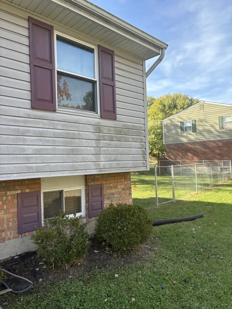 Local outdoor landscaping with custom design in Cincinnati, OH by Exotic Kutz Lawn Service