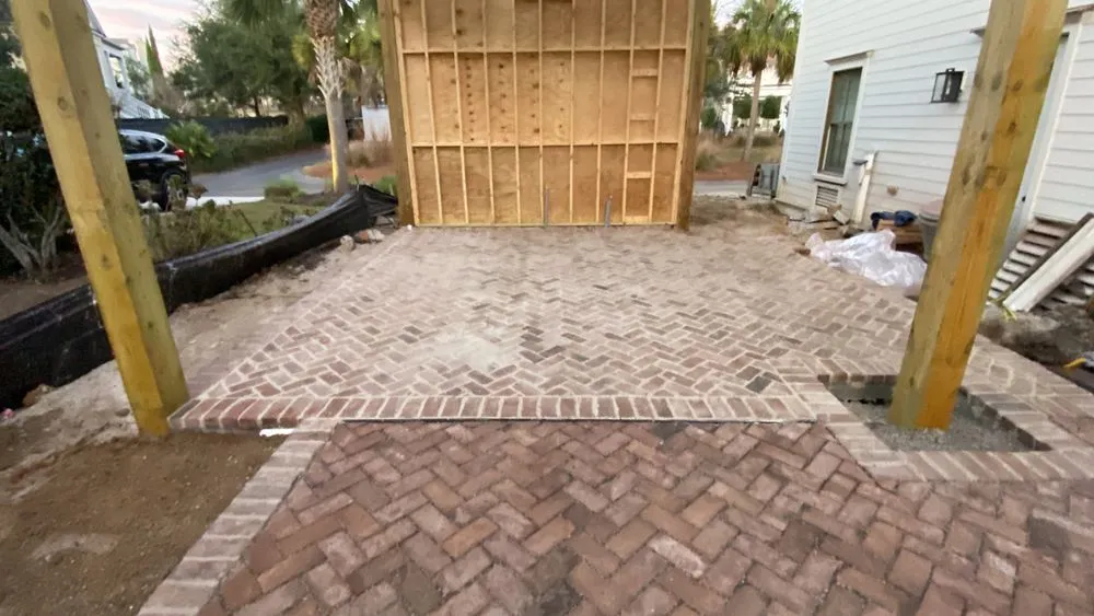 Reliable yard maintenance experts serving Ladson, SC - Expert Construction