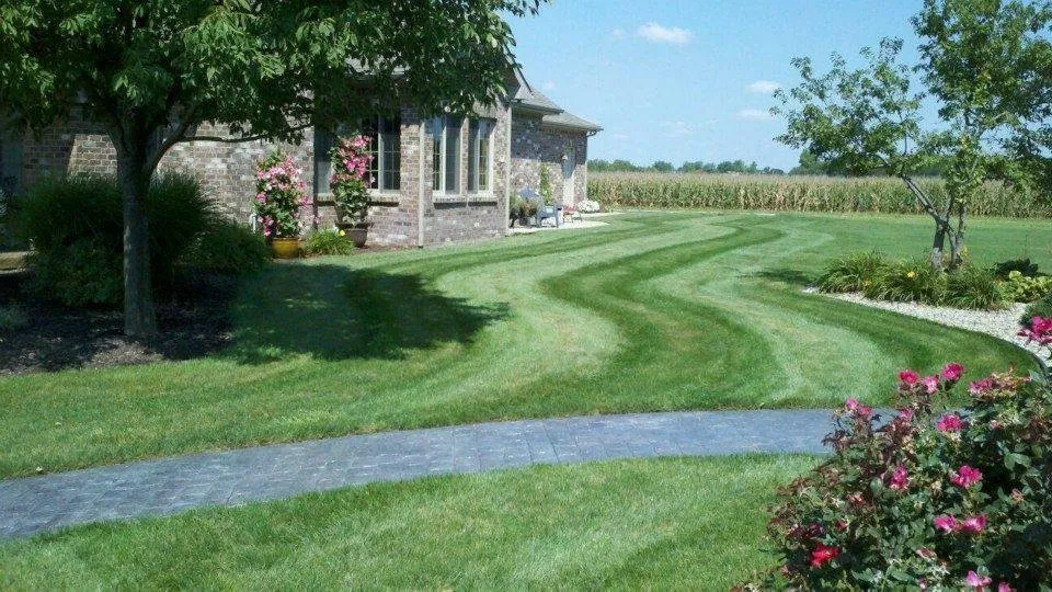 Top-rated yard cleanup service for homes across Kokomo, IN - Expert Lawn & Landscape