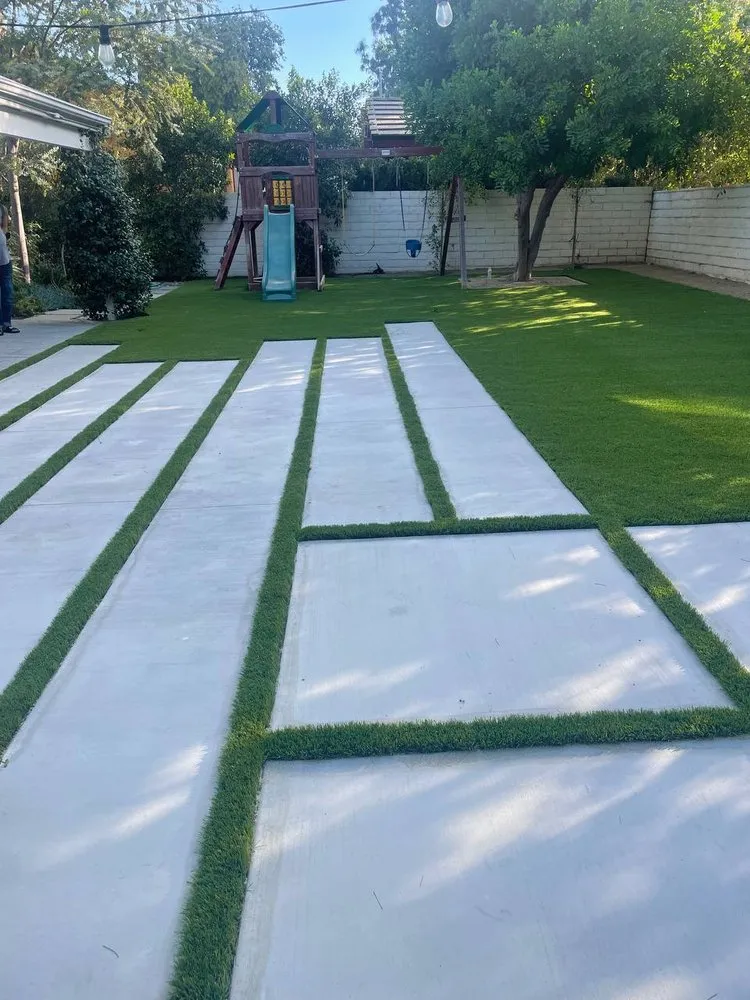 Custom landscaping services with custom design in Woodland Hills, CA by Experturf Wholesale