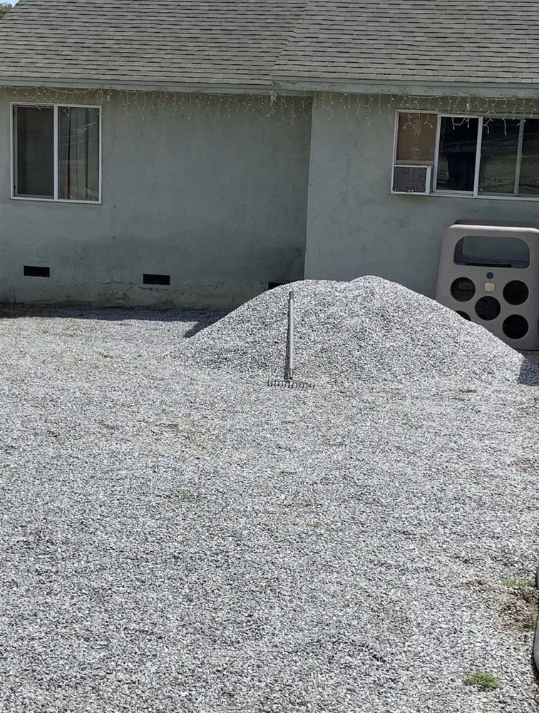 Trusted yard maintenance for outdoor upgrades across Riverside, CA - Express Junkers