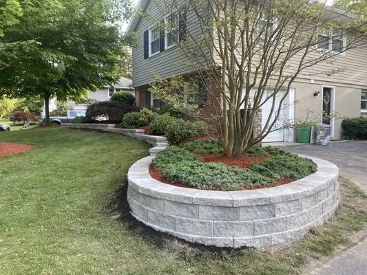 Express Lawn & Landscaping Logo