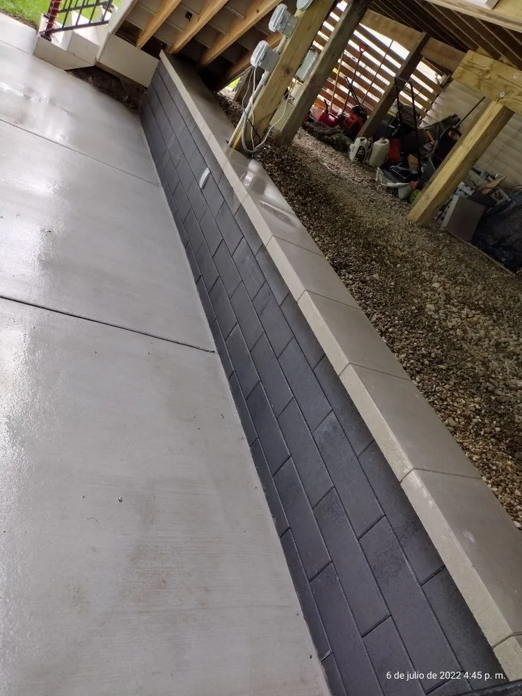 Top-rated landscaping services with custom design across Pontiac, MI - Express Snow Removal