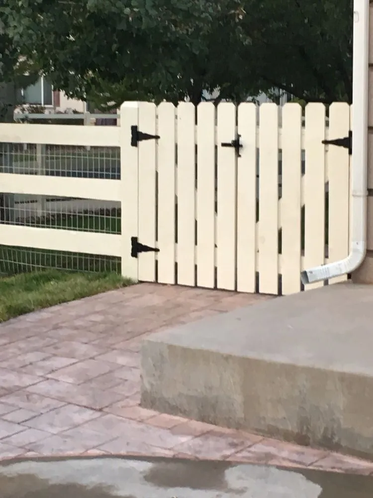 Expert yard maintenance experts serving Boulder, CO - Express Tree Service and Landscaping