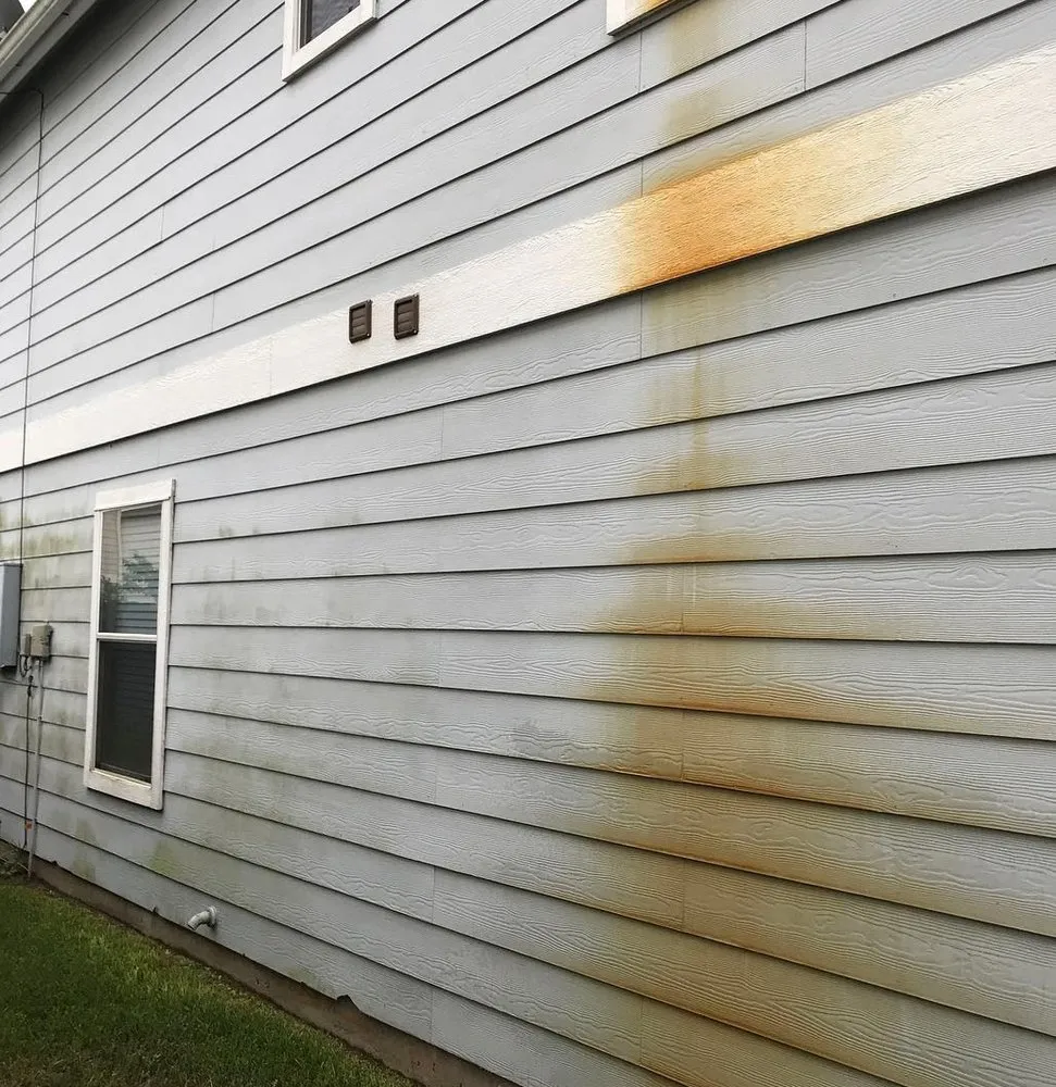 Professional lawn care service for homes in Highland Springs, VA by Exquisite Lawn Care Services & Auto Beautification