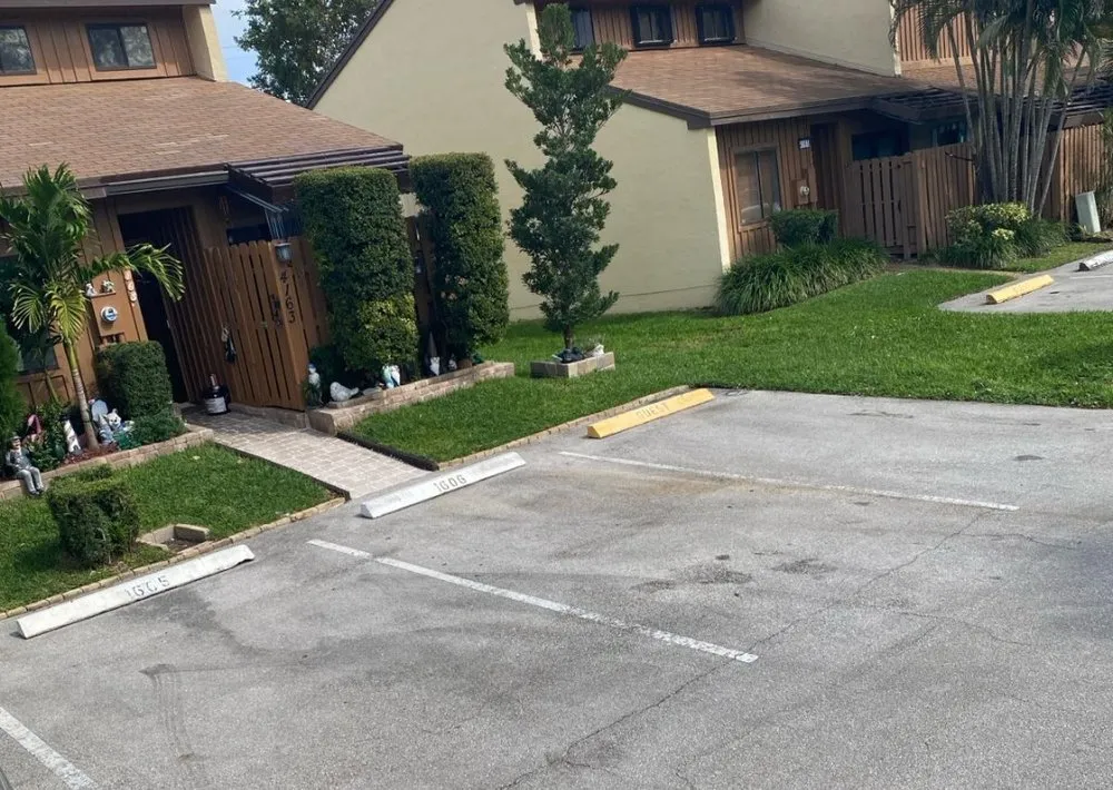 Professional landscape design in Greenacres, FL - Exquisite Lawn Services