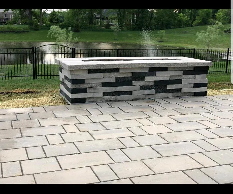 Local garden landscaping experts serving Indianapolis, IN - Exquisite Scapes