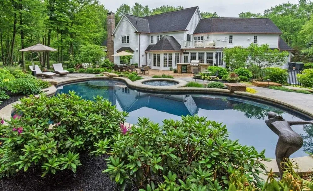 Professional yard cleanup service in Novelty, OH by Exscape Designs