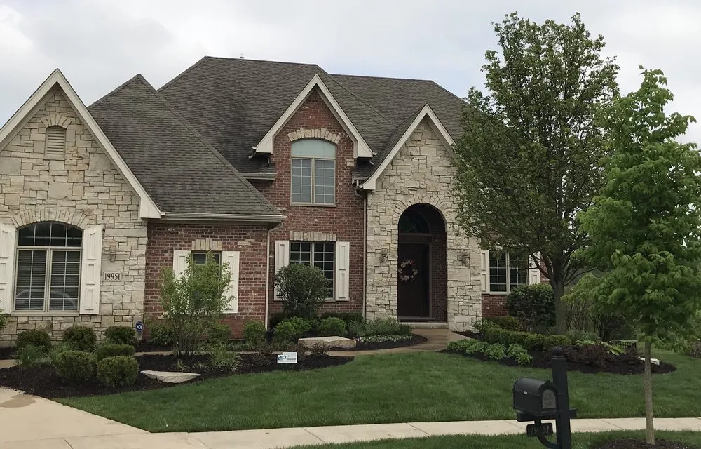 Professional outdoor landscaping in Mokena, IL by Exterior Design Corporation