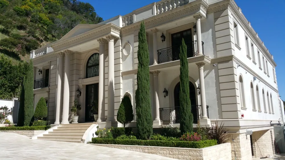 Top-rated garden landscaping in West Hills, CA - Exterior Designs & Landscape Construction In