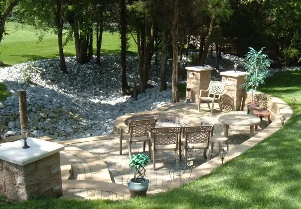 Custom lawn mowing service for residential properties across Crestwood, KY - Exterior Designs