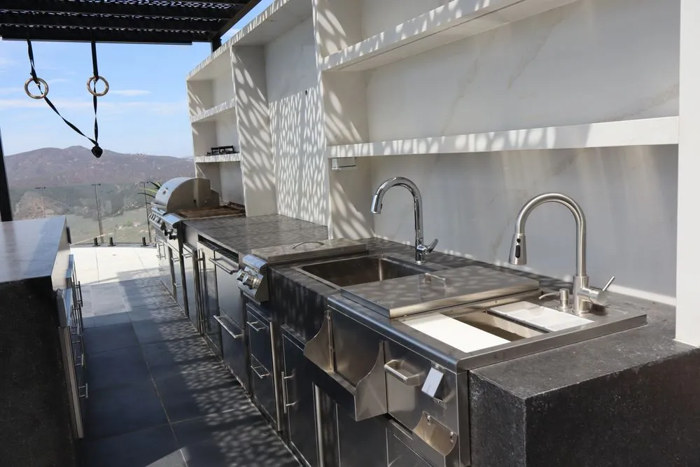 Reliable yard cleanup service experts serving Rancho Santa Fe, CA - Exterior Designs