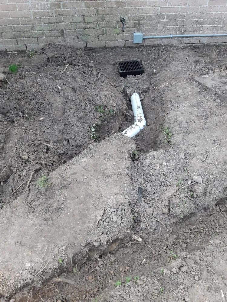 Custom landscaping services for year-round maintenance in Houston, TX by Exterior Effect Design and Construction