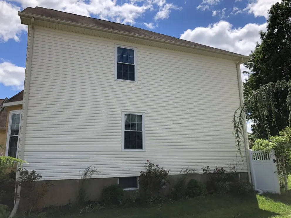 Custom yard maintenance in Pleasantville, NJ - Exterior Experts Pressure Washing