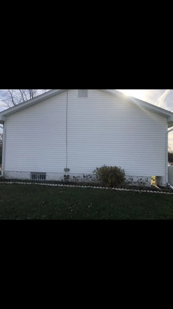 Expert yard maintenance in Pleasantville, NJ - Exterior Experts Pressure Washing