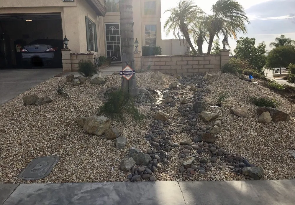 Reliable lawn care service experts serving Casa Grande, AZ - Exterior Imaginations Landscaping