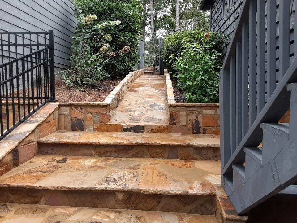Trusted yard maintenance experts serving Wilsonville, AL - Exterior Works