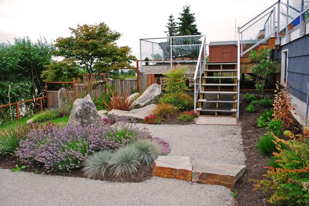 Reliable yard maintenance for homes in Seattle, WA by Exteriorscapes