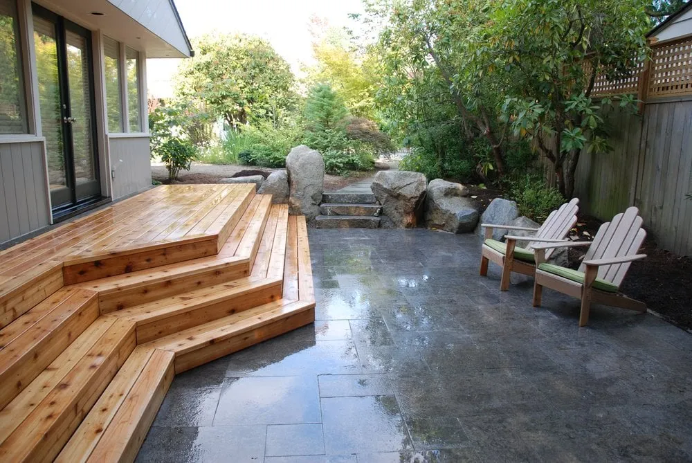 Professional outdoor landscaping for beautiful yards in Seattle, WA by Exteriorscapes