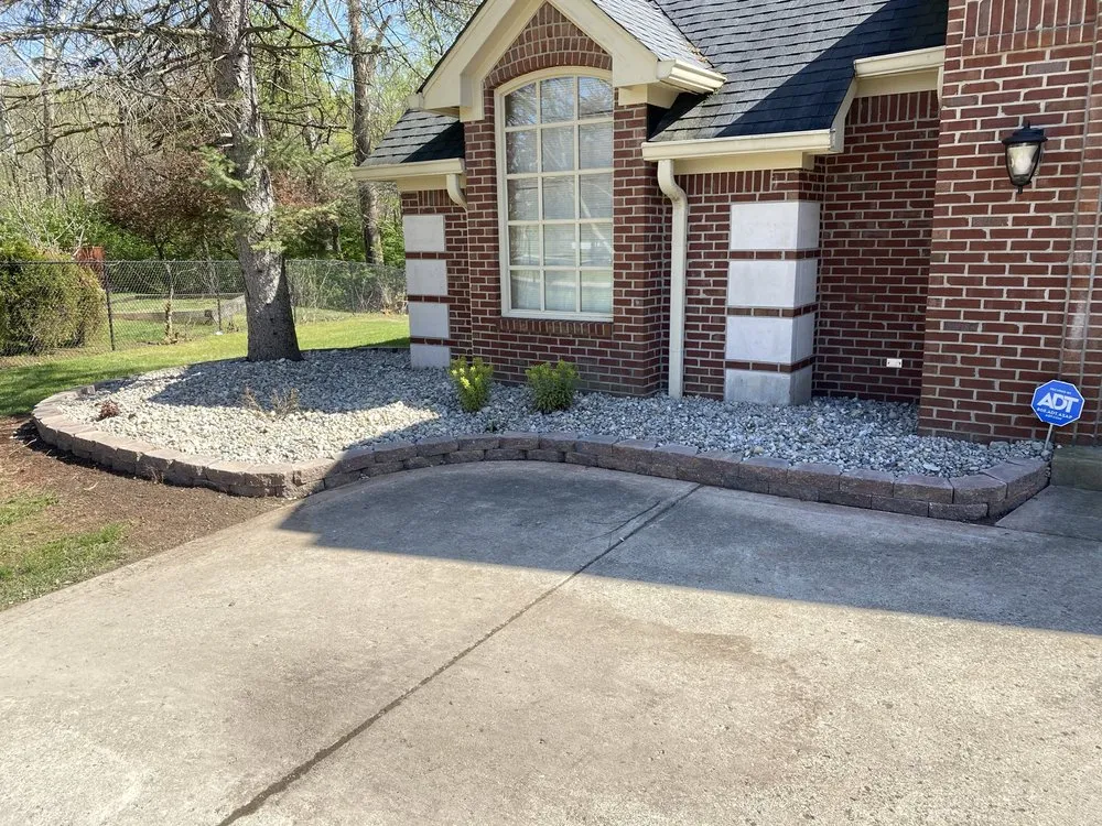 Trusted garden landscaping for year-round maintenance in Indianapolis city, IN by Extra Green Grass