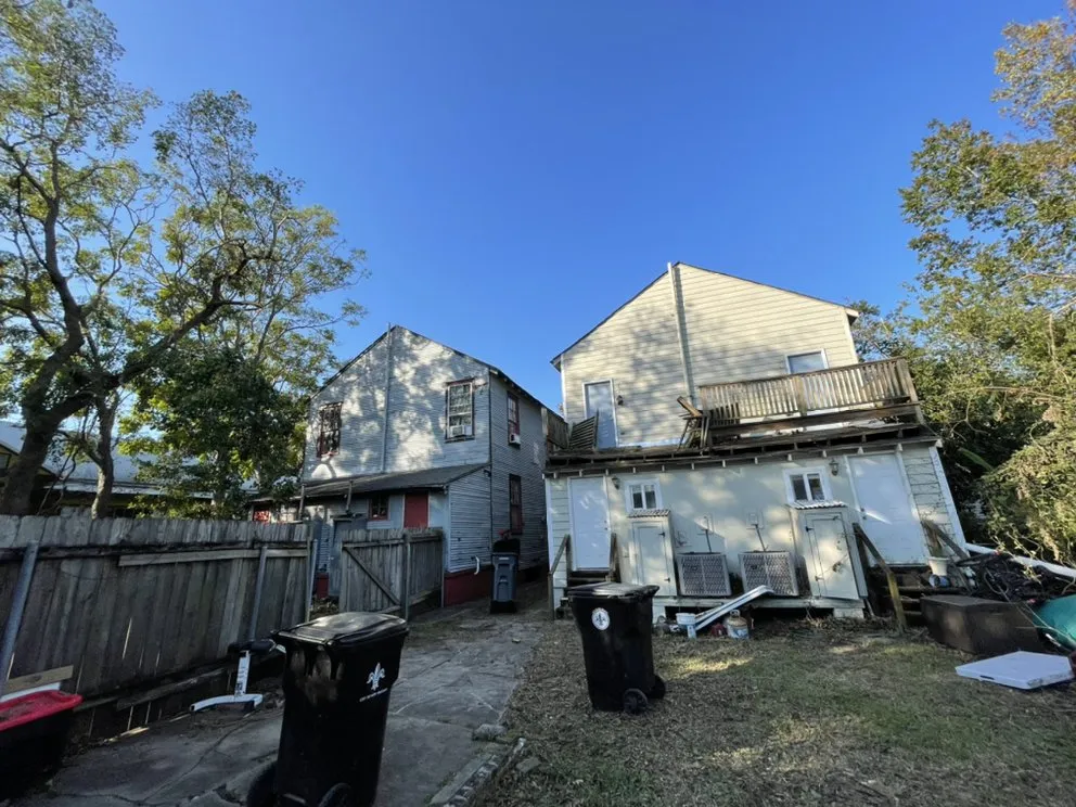 Affordable residential landscaping experts serving New Orleans, LA - Extra Ordinary