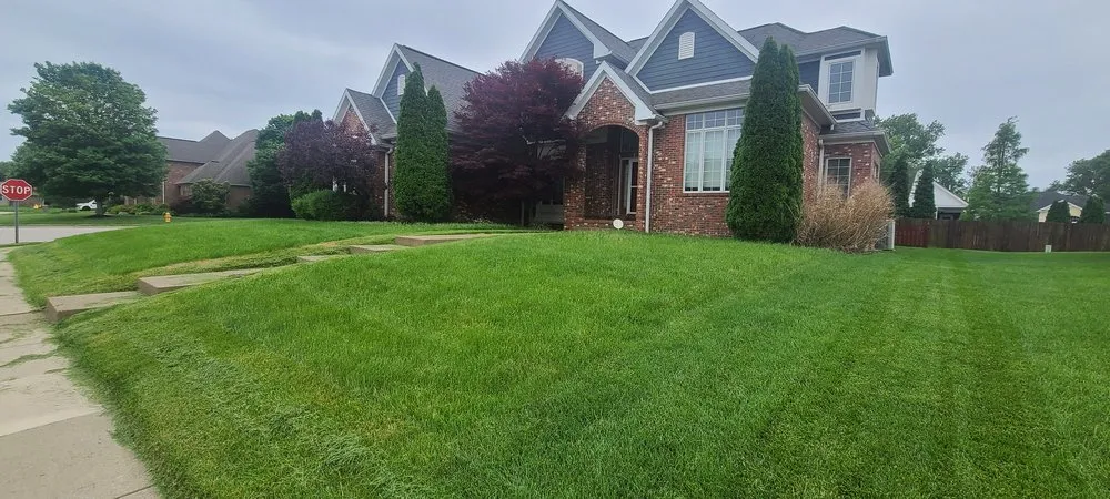 Professional lawn care service experts serving Evansville, IN - Extra Yard Lawn and Landscape