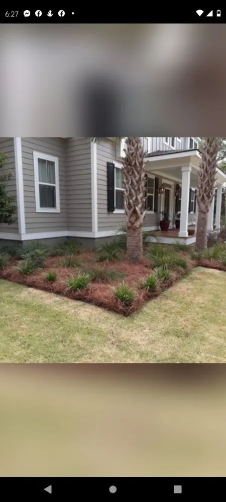 Local residential landscaping experts serving Hamburg, NY - Extraordinaire Landscape and Lawn Care