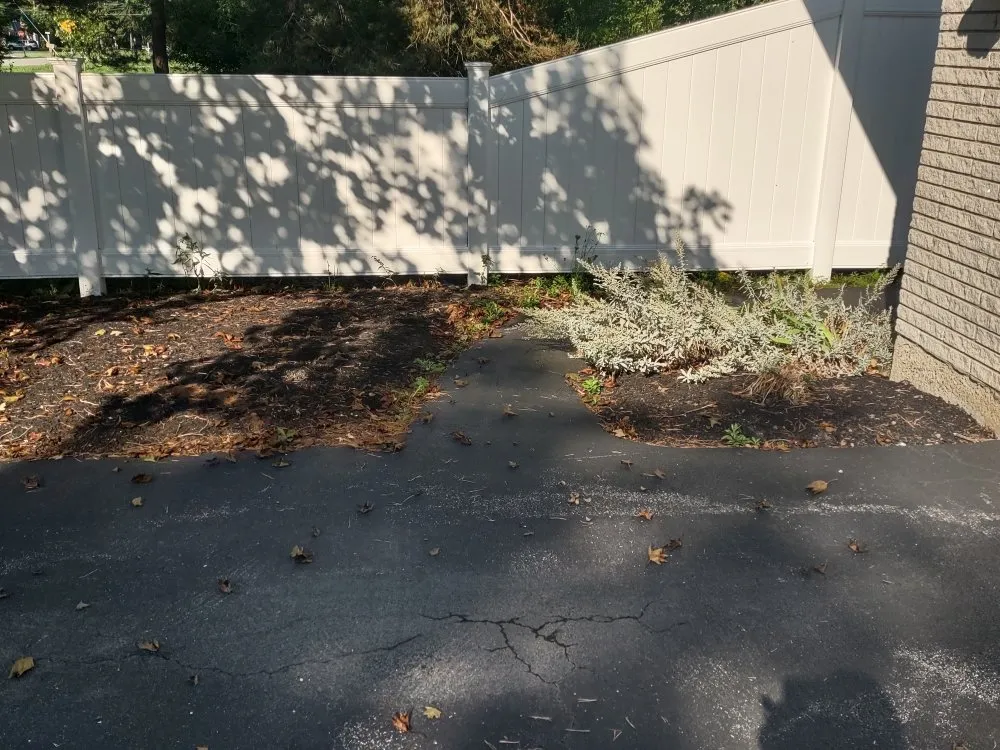 Trusted lawn care service experts serving Hamburg, NY - Extraordinaire Landscape and Lawn Care