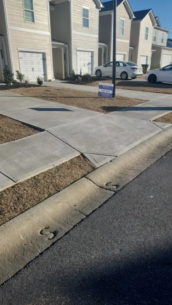 Top-rated landscaping services in Calhoun, GA - Extravacuts