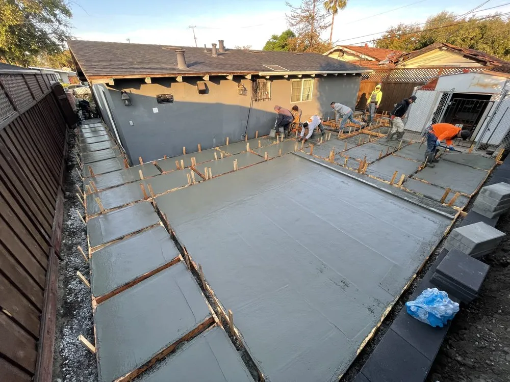 Local yard maintenance in San Jose, CA by Extravagant Design And Build