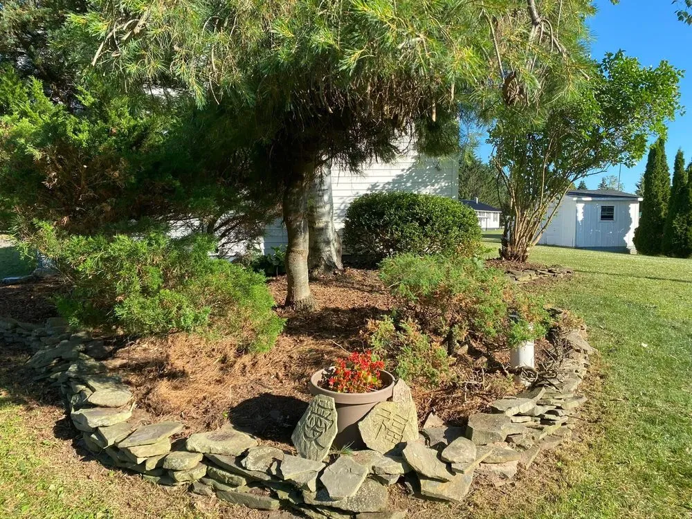 Expert landscaping services experts serving Norwich, NY - Extravagant Landscaping