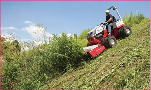 Expert landscaping services for year-round maintenance in Cape Girardeau, MO by Extreme Angle Mowing