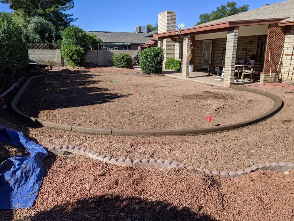 Affordable garden landscaping in Peoria, AZ - Extreme Borders and Curbs