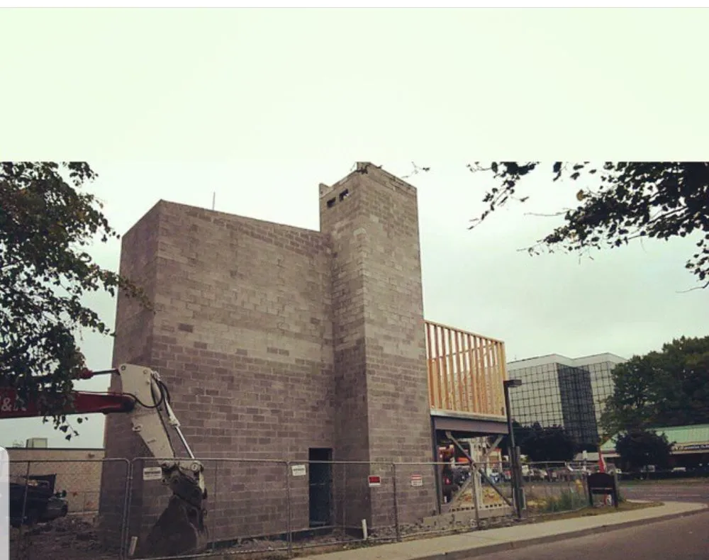 Local yard cleanup service for homes in Danbury, CT by Extreme Construction Services