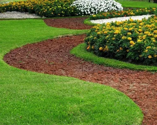 Professional landscaping services with custom design across Manlius, NY - Extreme Cuts Property Maintenance