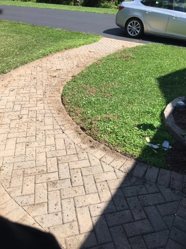 Affordable landscape design experts serving Manlius, NY - Extreme Cuts Property Maintenance