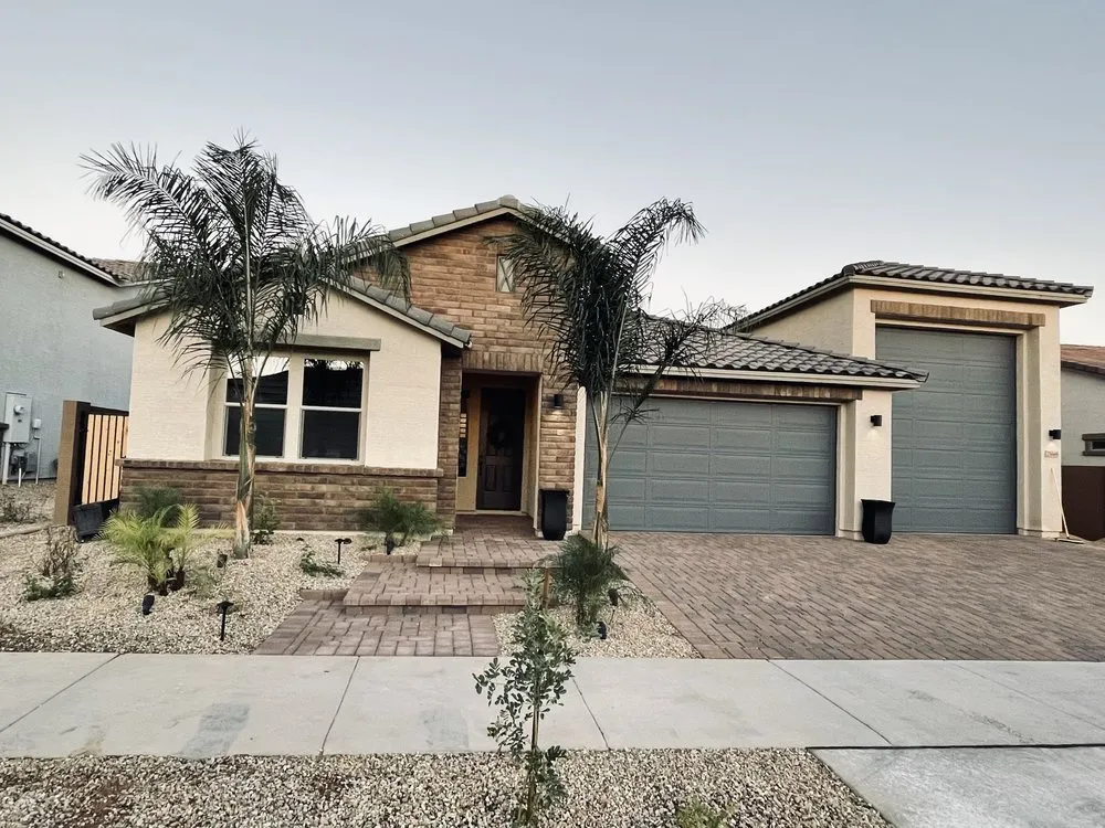 Reliable landscape design for year-round maintenance in Phoenix, AZ by Extreme Dreamz Custom Landscaping