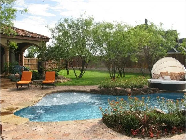 Affordable garden landscaping experts serving Abilene, TX - Extreme Exteriors