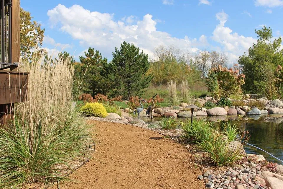 Top-rated yard cleanup service experts serving Big Bend, WI - Extreme Exteriors