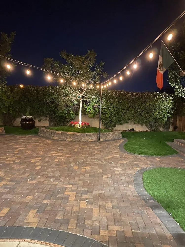 Affordable yard maintenance experts serving Las Vegas, NV - Extreme Landscape